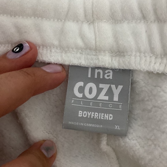 TNA cozy boyfriend sweatshirts size XL white - Picture 2 of 2